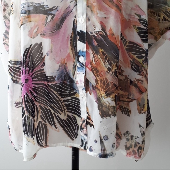 Tribal floral top - Picture 5 of 8